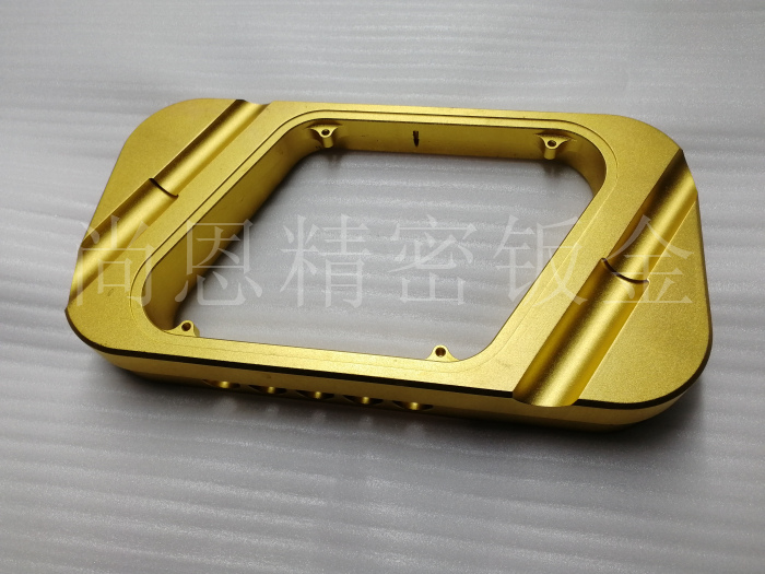 精密钣金加工厂钣金机柜加工浅谈机柜电源防雷电的原因